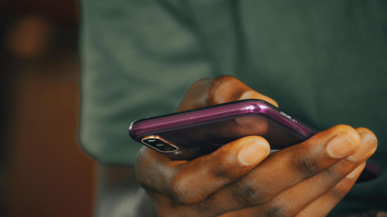 How to File Your 2290 by Phone in Minutes with Hopes2290.com